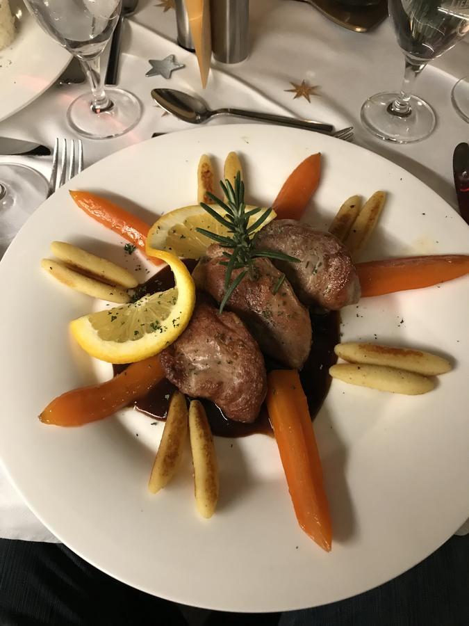 شفارتزهايده Lukas Restaurant Hotel Lounge Bar المظهر الخارجي الصورة