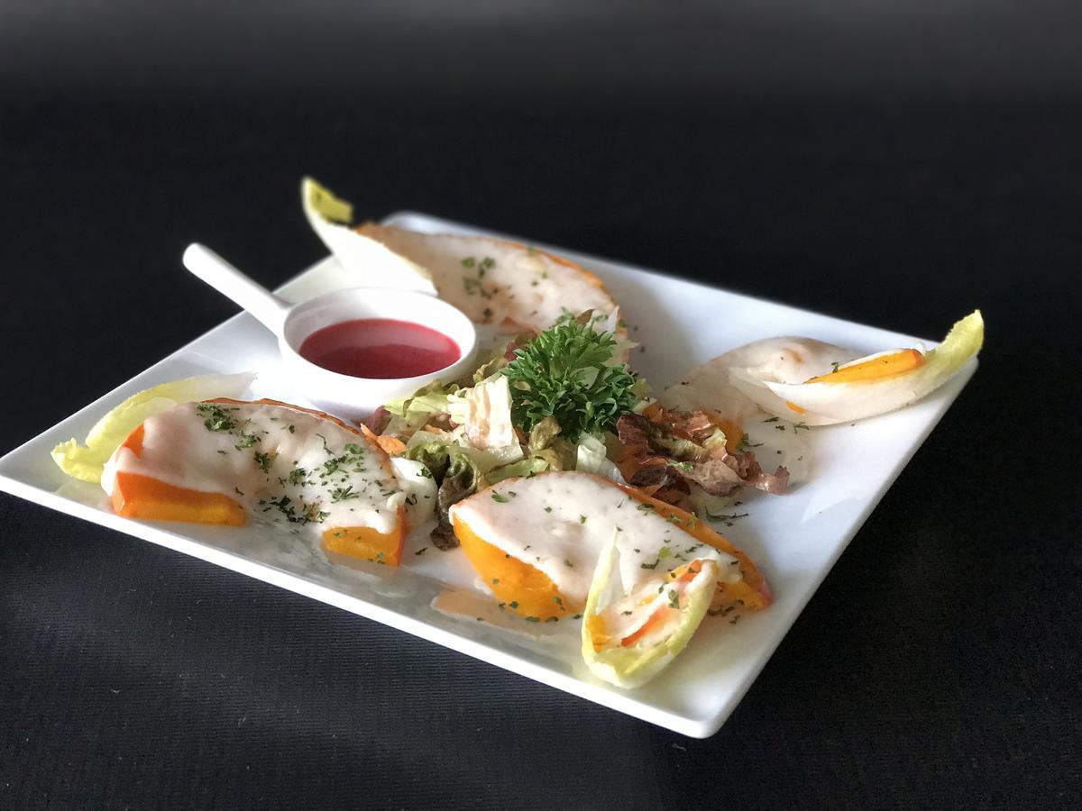 شفارتزهايده Lukas Restaurant Hotel Lounge Bar المظهر الخارجي الصورة
